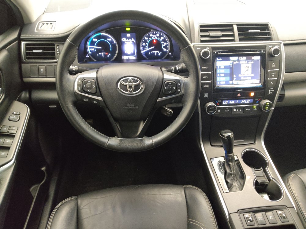 Used 2017 Toyota Camry XLE FWD image 22