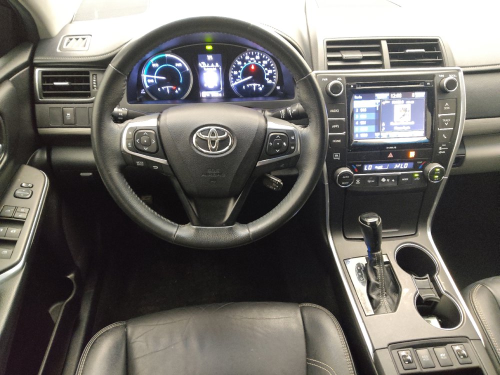 Used 2017 Toyota Camry XLE FWD image 22