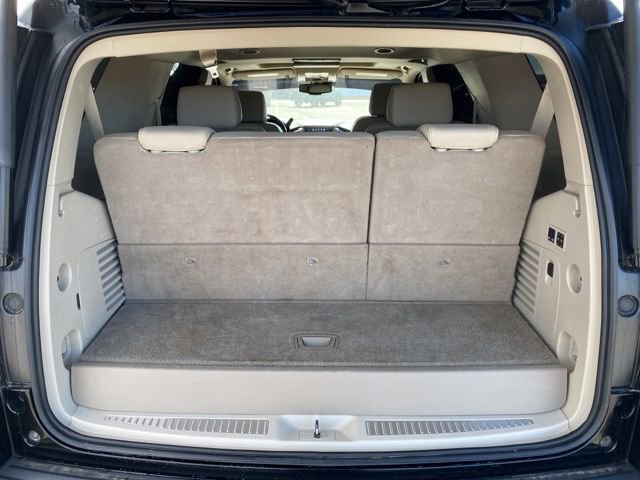 Used 2017 GMC Yukon Denali w/ Open Road Package image 9