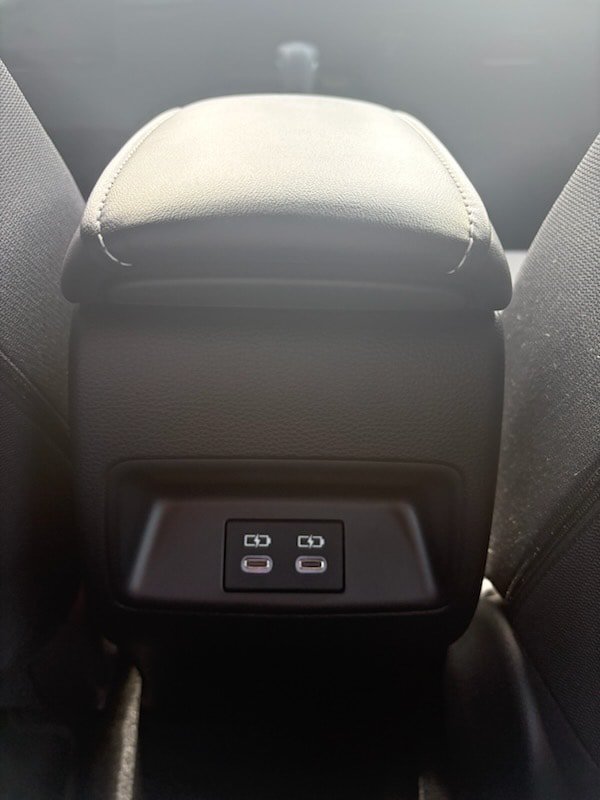 Used 2024 Toyota Corolla SE w/ SE Package FWD image 14