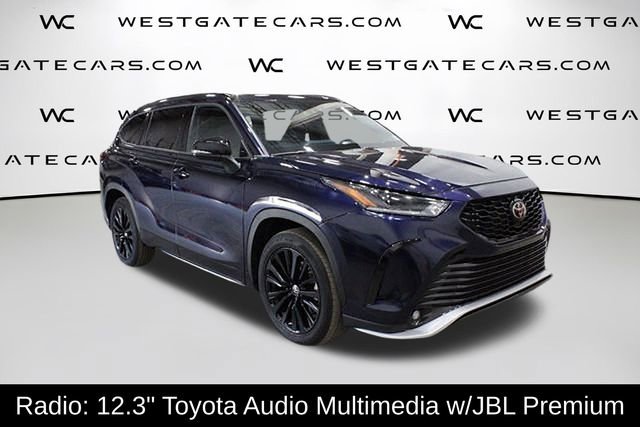 Used 2024 Toyota Highlander XSE video 2