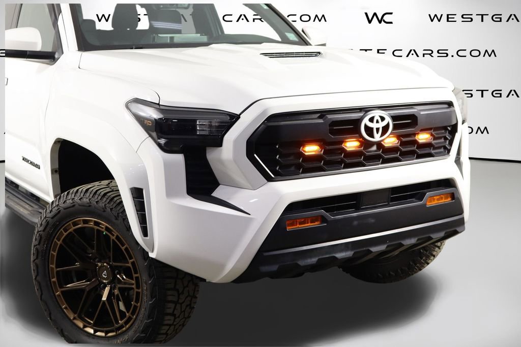 Used 2024 Toyota Tacoma TRD Sport RWD image 45