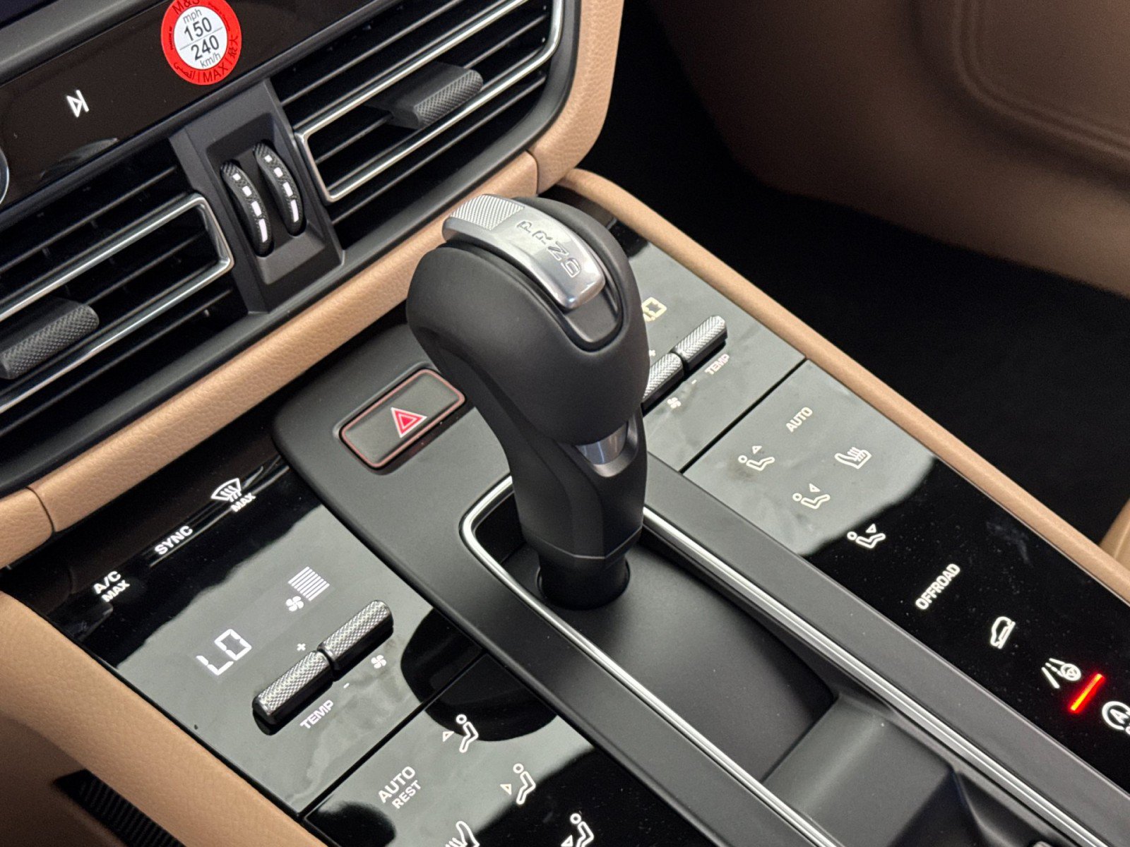 New 2026 Porsche Macan AWD/4WD image 22