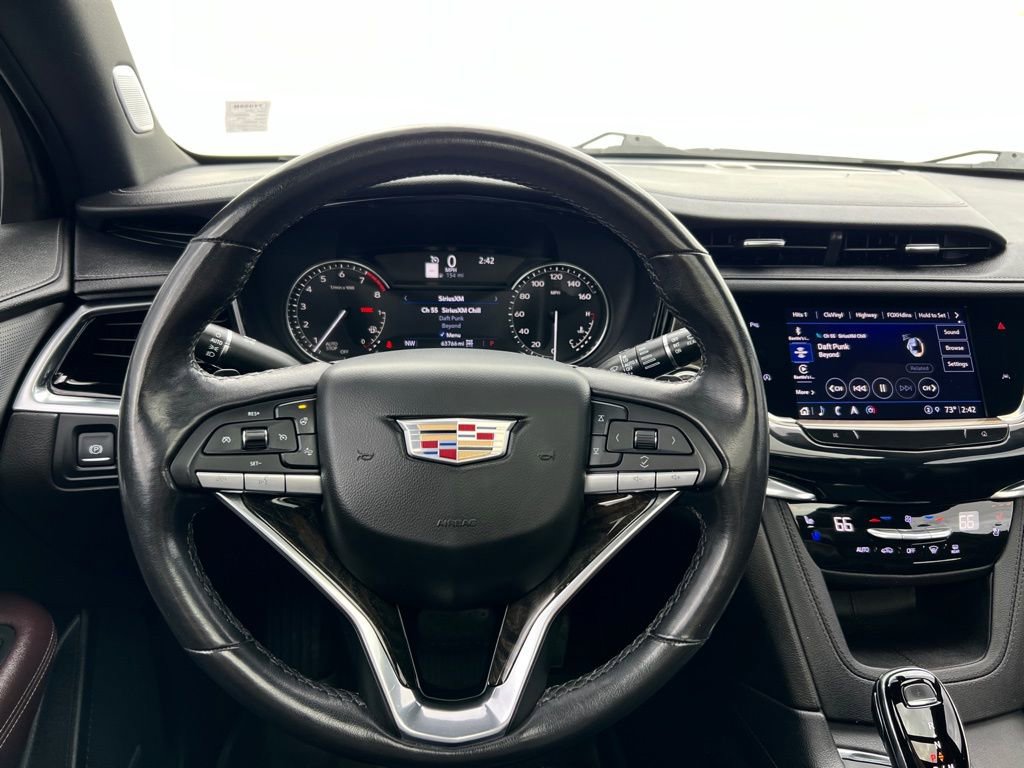Used 2022 Cadillac XT6 Premium Luxury image 41