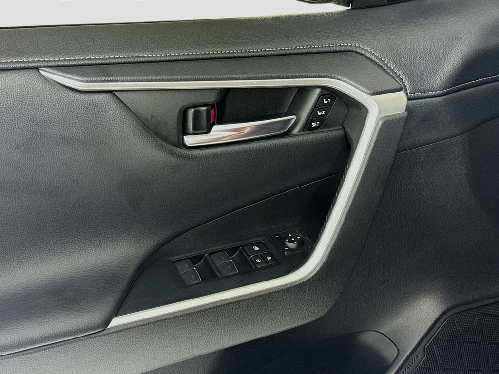 Used 2022 Toyota RAV4 Limited w/ Limited Grade Weather Package image 21