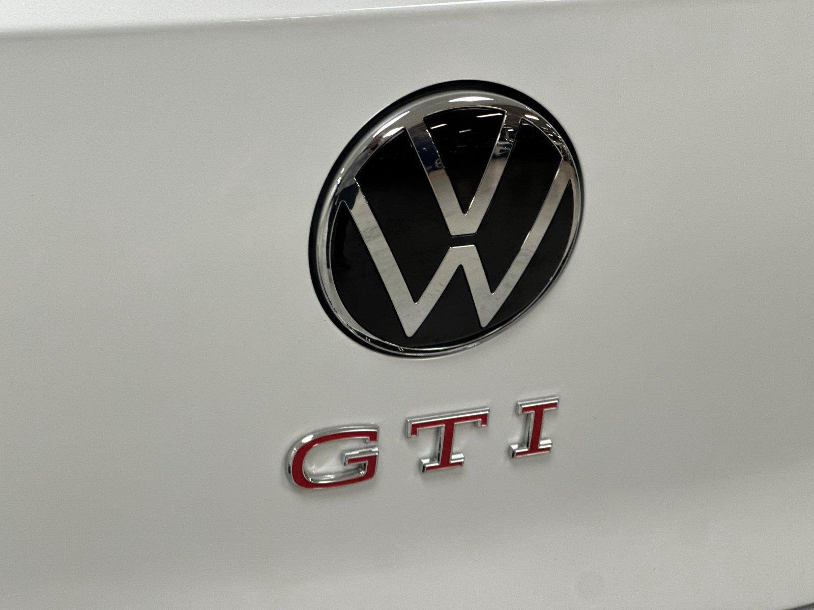 New 2026 Volkswagen GTI SE FWD image 26