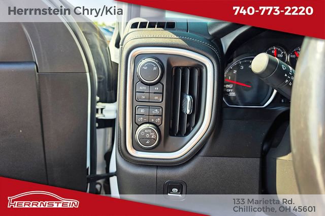 Used 2019 Chevrolet Silverado 1500 LT Trail Boss AWD/4WD image 16
