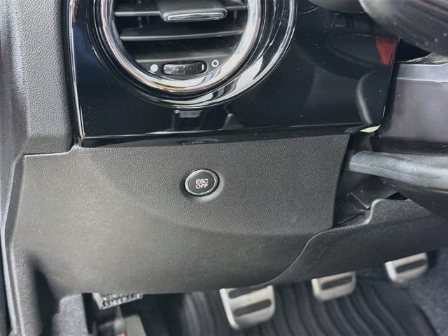 Used 2014 FIAT 500 Abarth FWD image 12