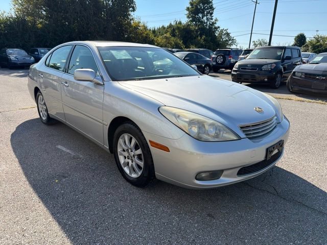Used 2002 Lexus ES 330 w/ Premium Pkg