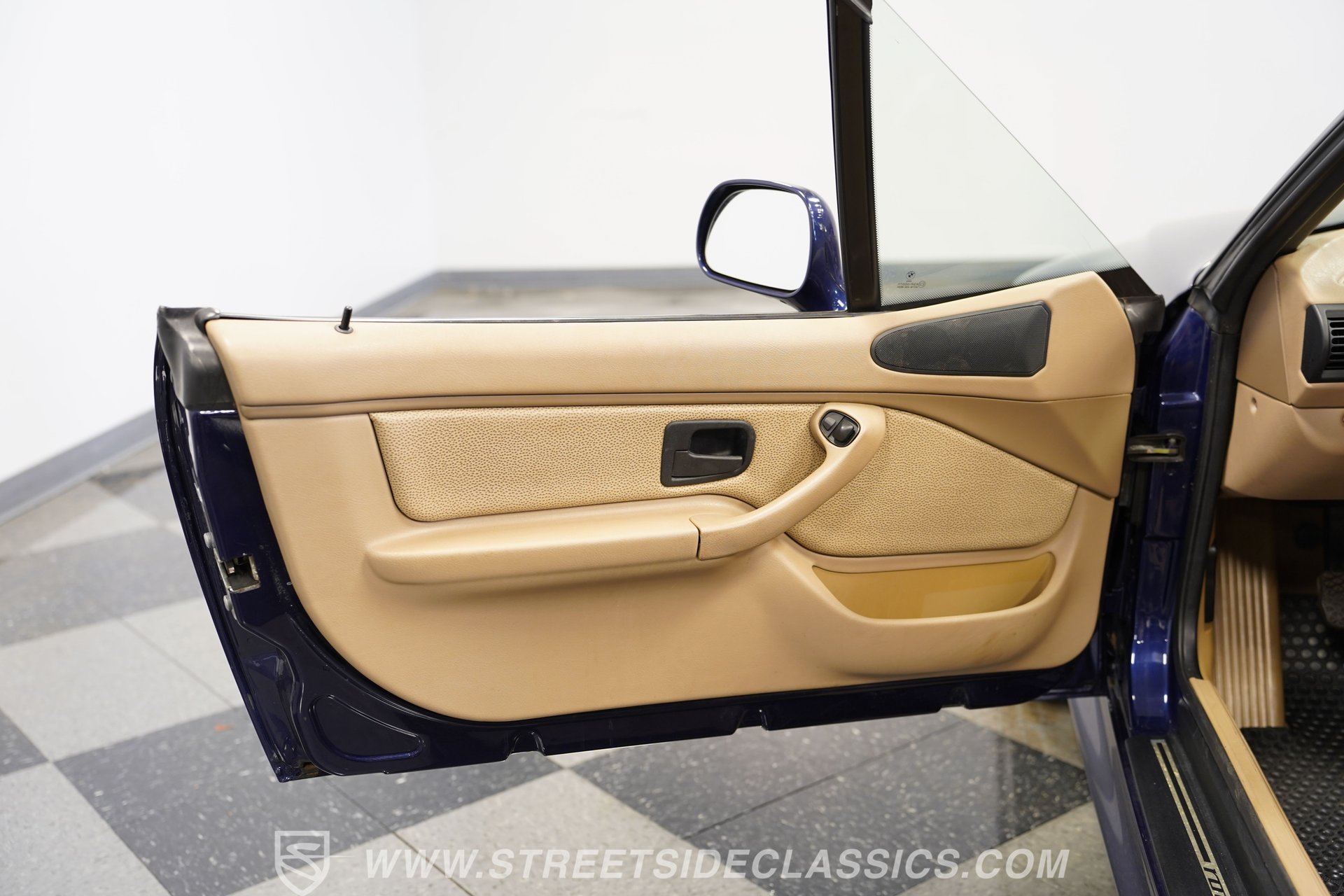 Used 1997 BMW Z3 2.8 RWD image 38