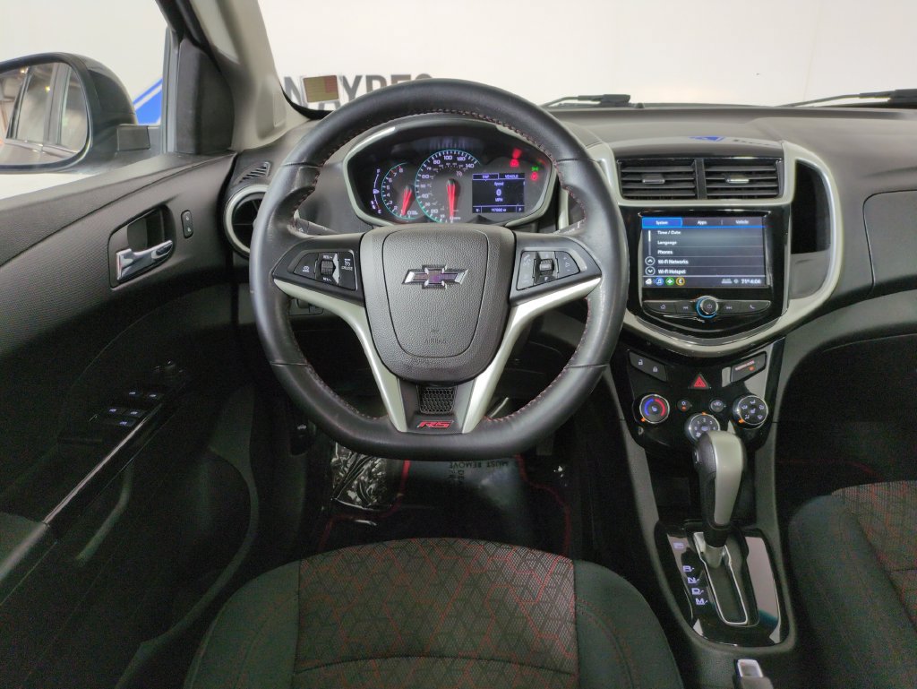 Used 2019 Chevrolet Sonic LT w/ Convenience Package FWD image 18