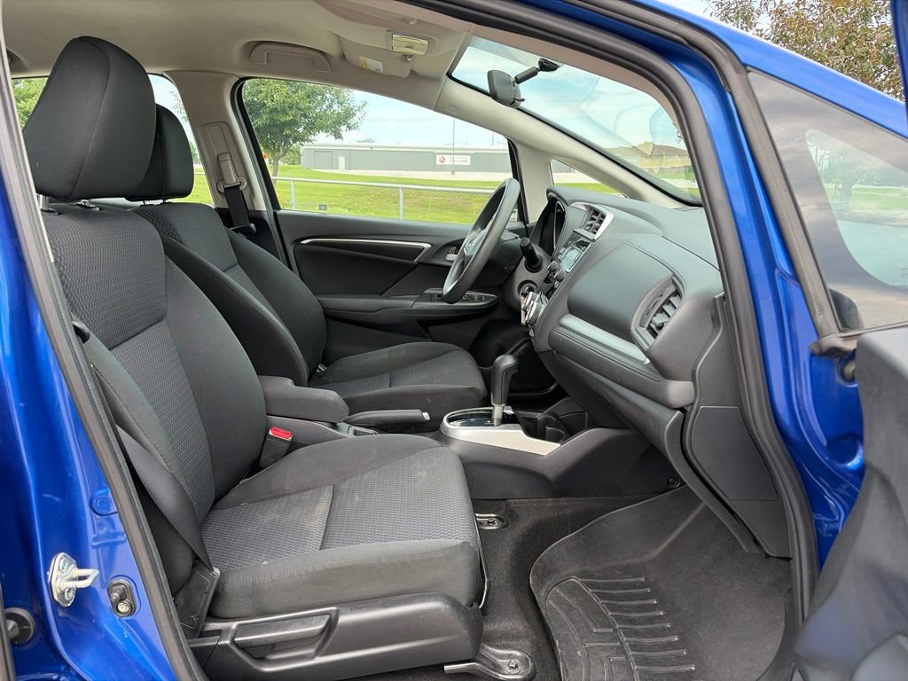 Used 2018 Honda Fit LX image 22