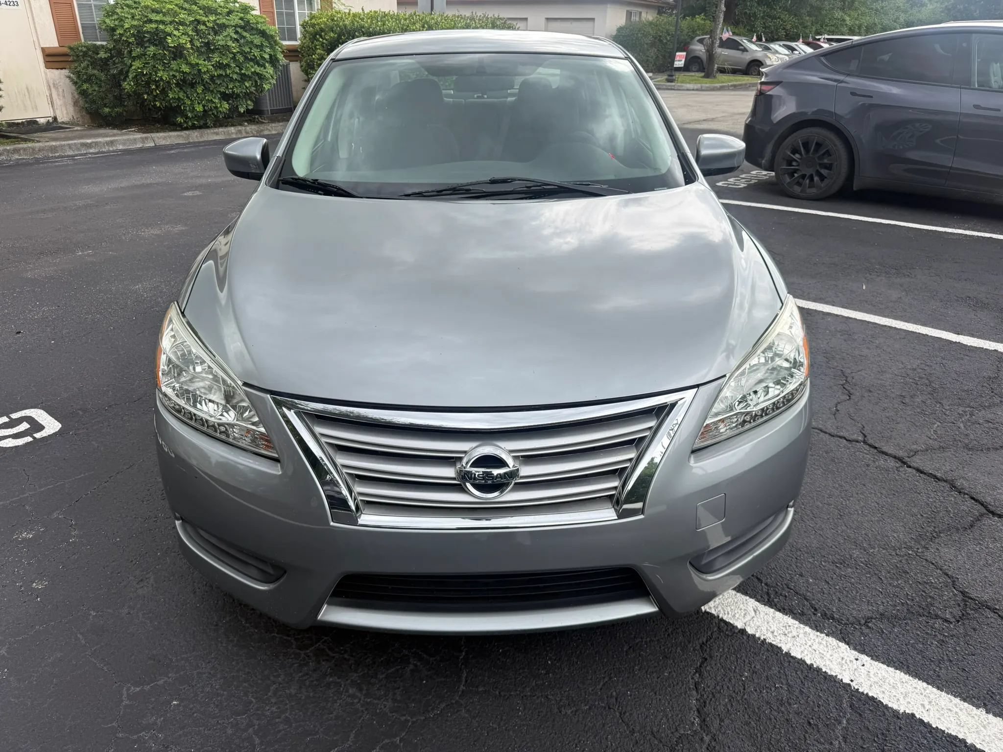 Used 2014 Nissan Sentra SV FWD image 2