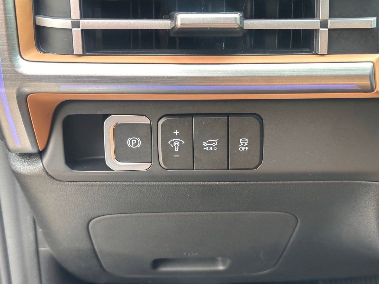 Certified 2026 Hyundai Santa Fe Calligraphy image 29