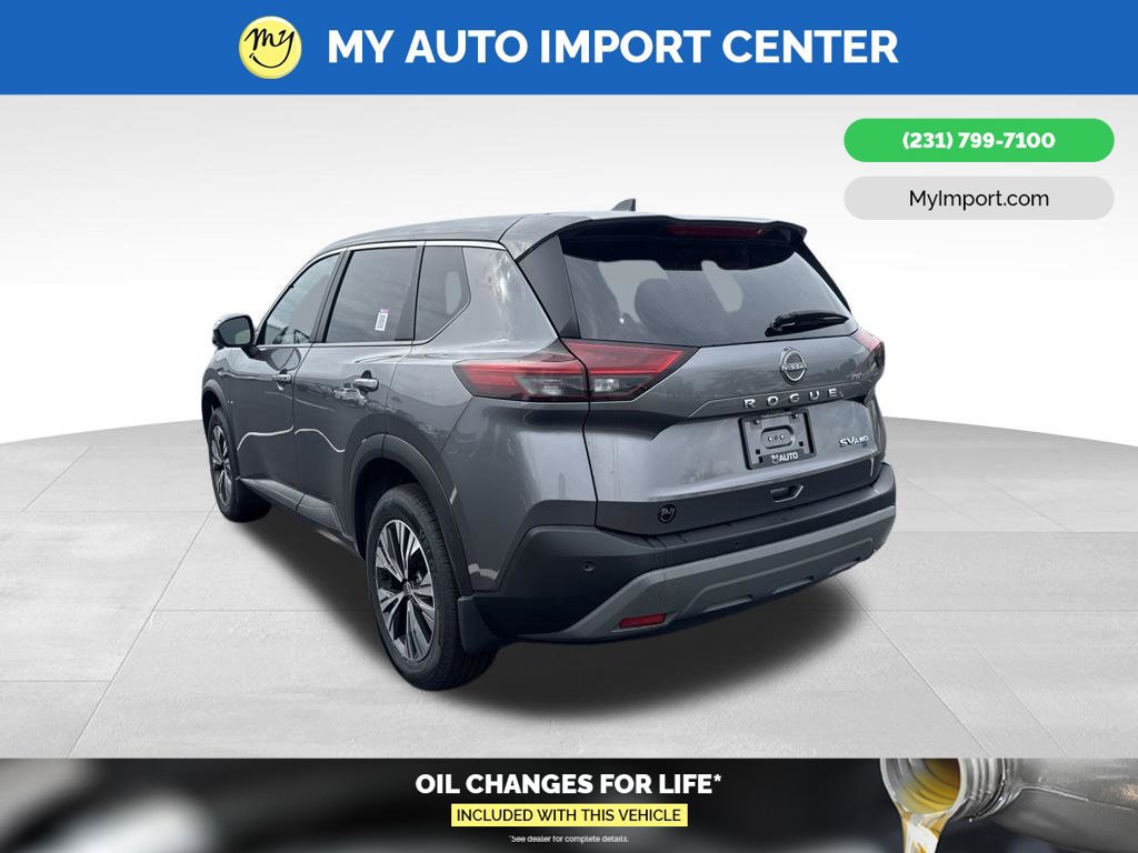 Used 2023 Nissan Rogue SV AWD/4WD image 5