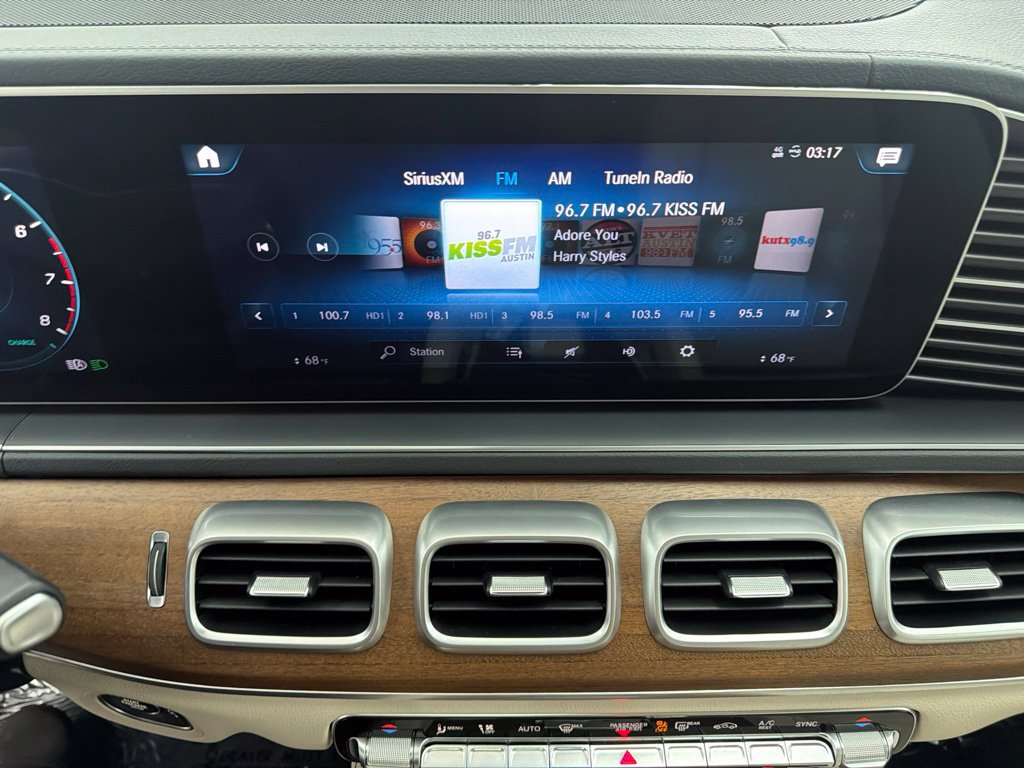 Certified 2022 Mercedes-Benz GLS 450 4MATIC image 19