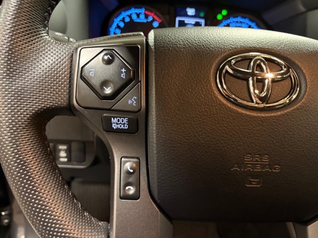 Used 2023 Toyota Tacoma TRD Sport AWD/4WD image 18
