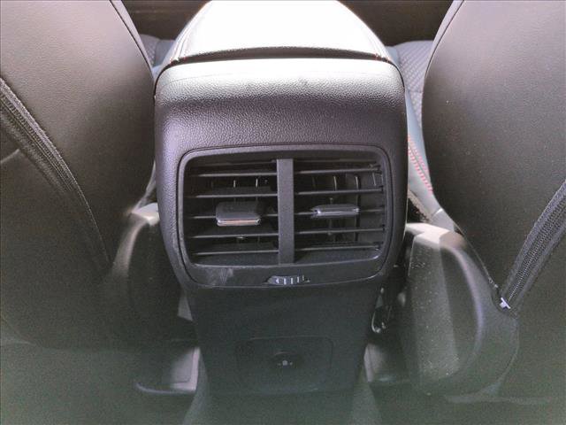 Used 2025 Ford Escape ST-Line image 16