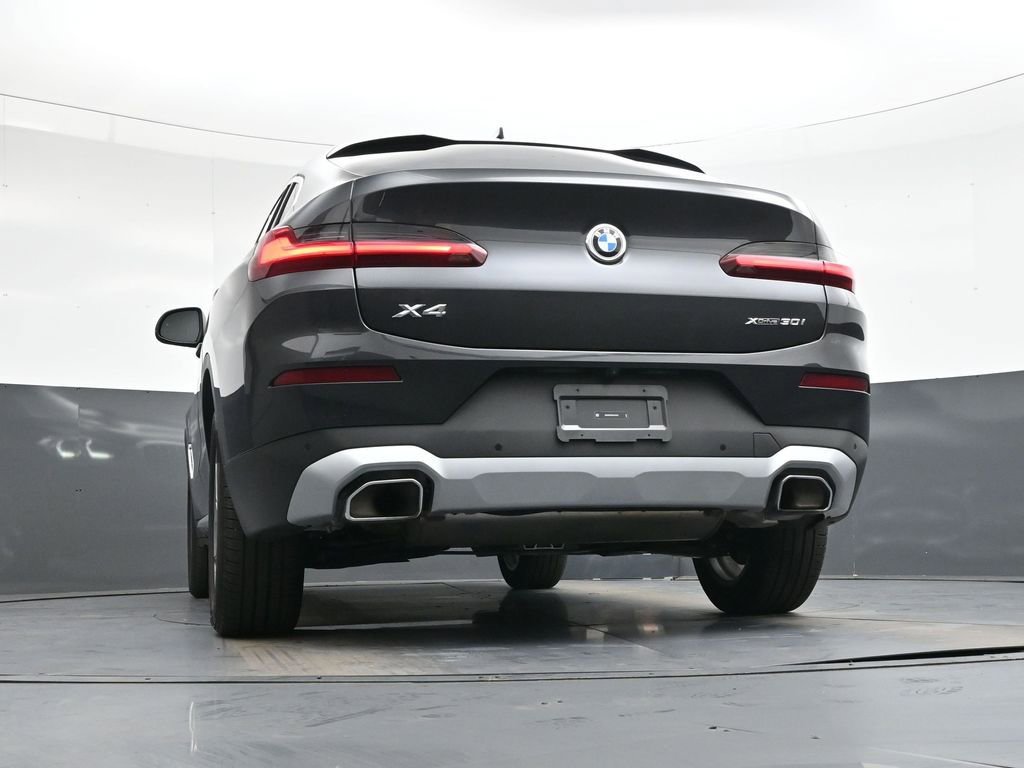 Used 2025 BMW X4 xDrive30i image 36