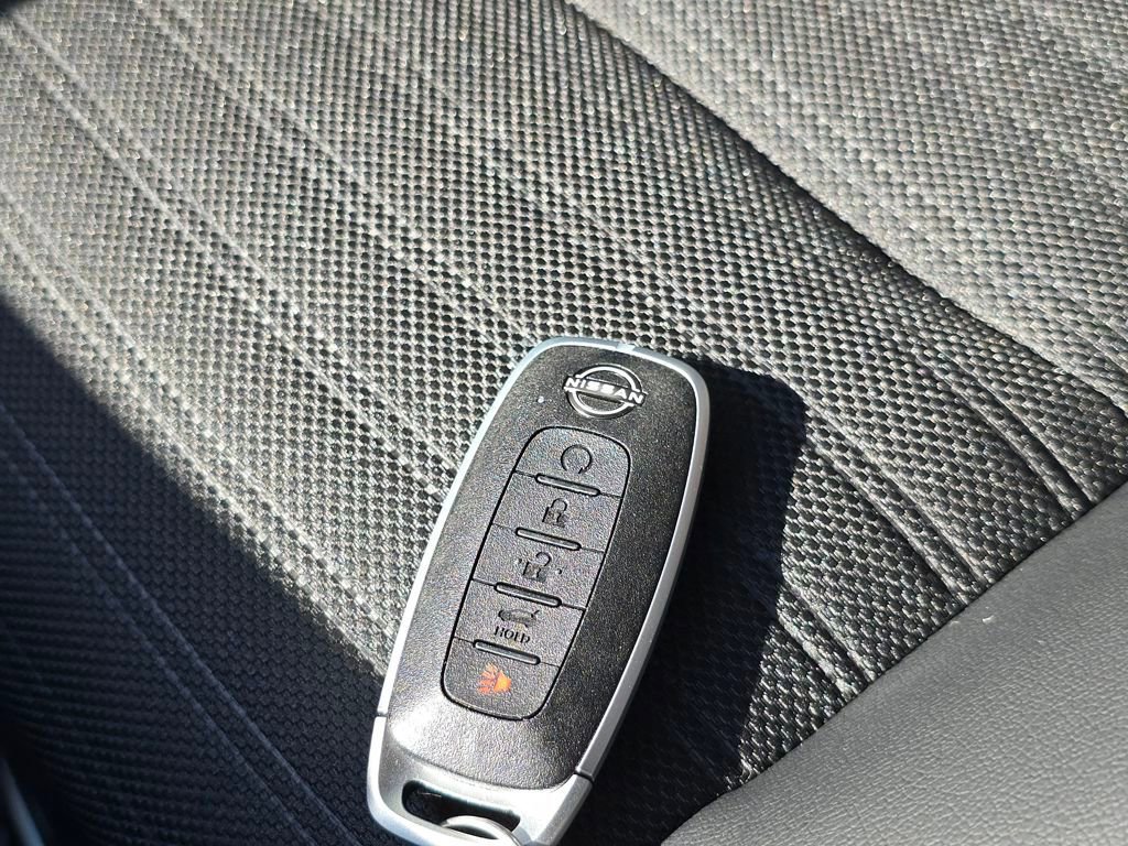 New 2026 Nissan Rogue SV image 32