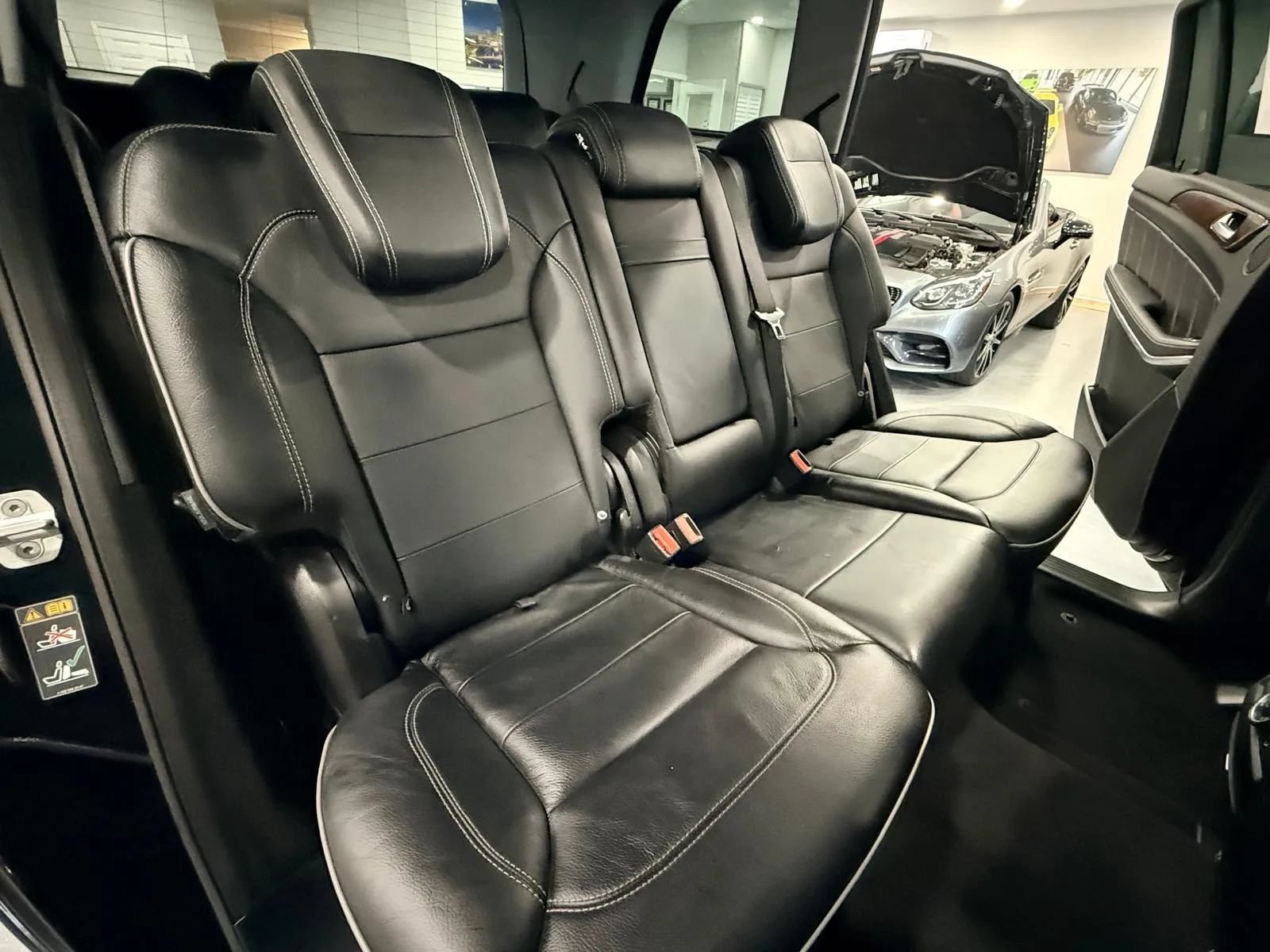 Used 2013 Mercedes-Benz GL 550 4MATIC image 15