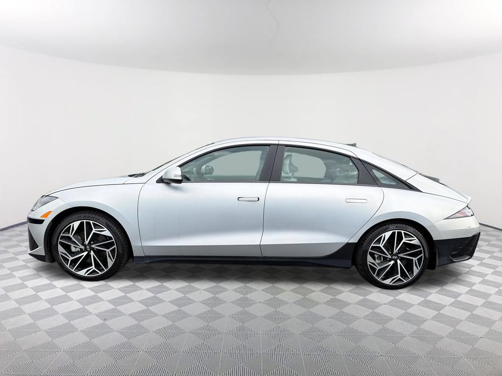Used 2024 Hyundai Ioniq 6 SEL RWD image 8