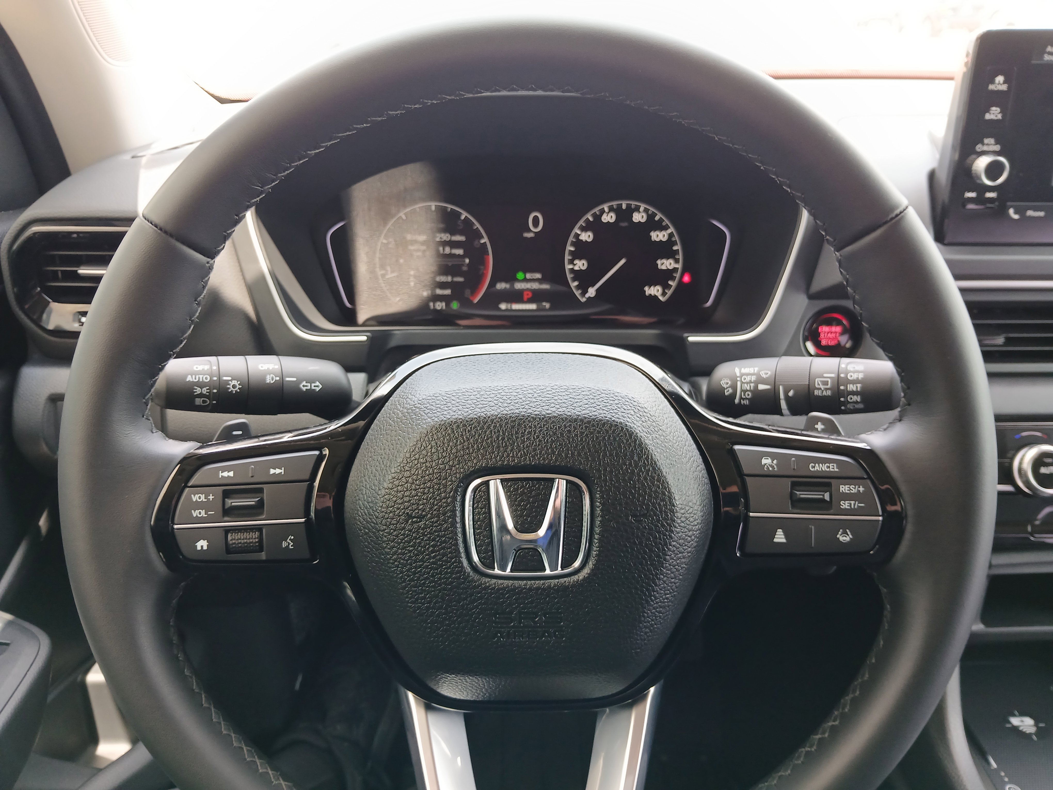 Used 2025 Honda Pilot EX-L image 10