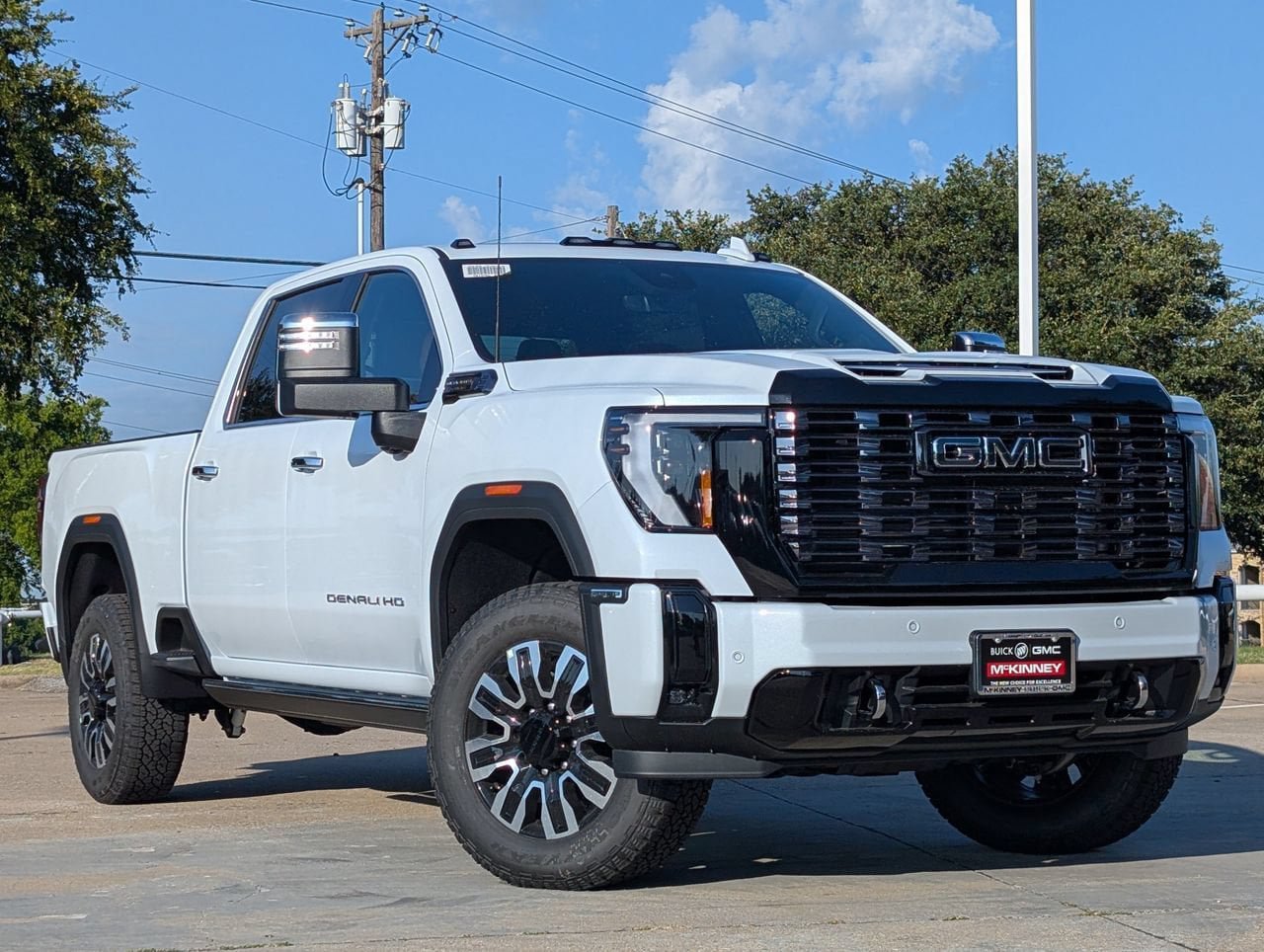 New 2026 GMC Sierra 2500 Denali Ultimate AWD/4WD image 2
