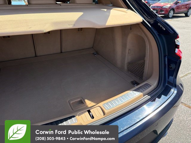 Used 2015 Porsche Macan S AWD/4WD image 32