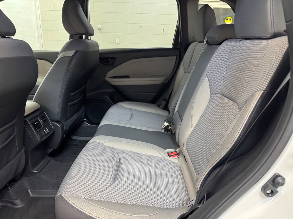 Used 2025 Subaru Forester Premium w/ Convenience Package #1 image 15