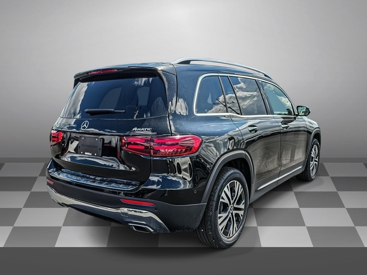 New 2026 Mercedes-Benz GLB 250 4MATIC image 6