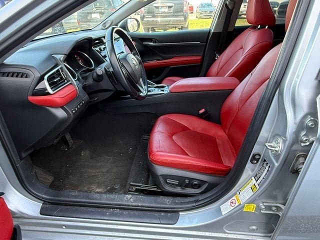Used 2018 Toyota Camry XSE w/ Audio Package FWD image 22