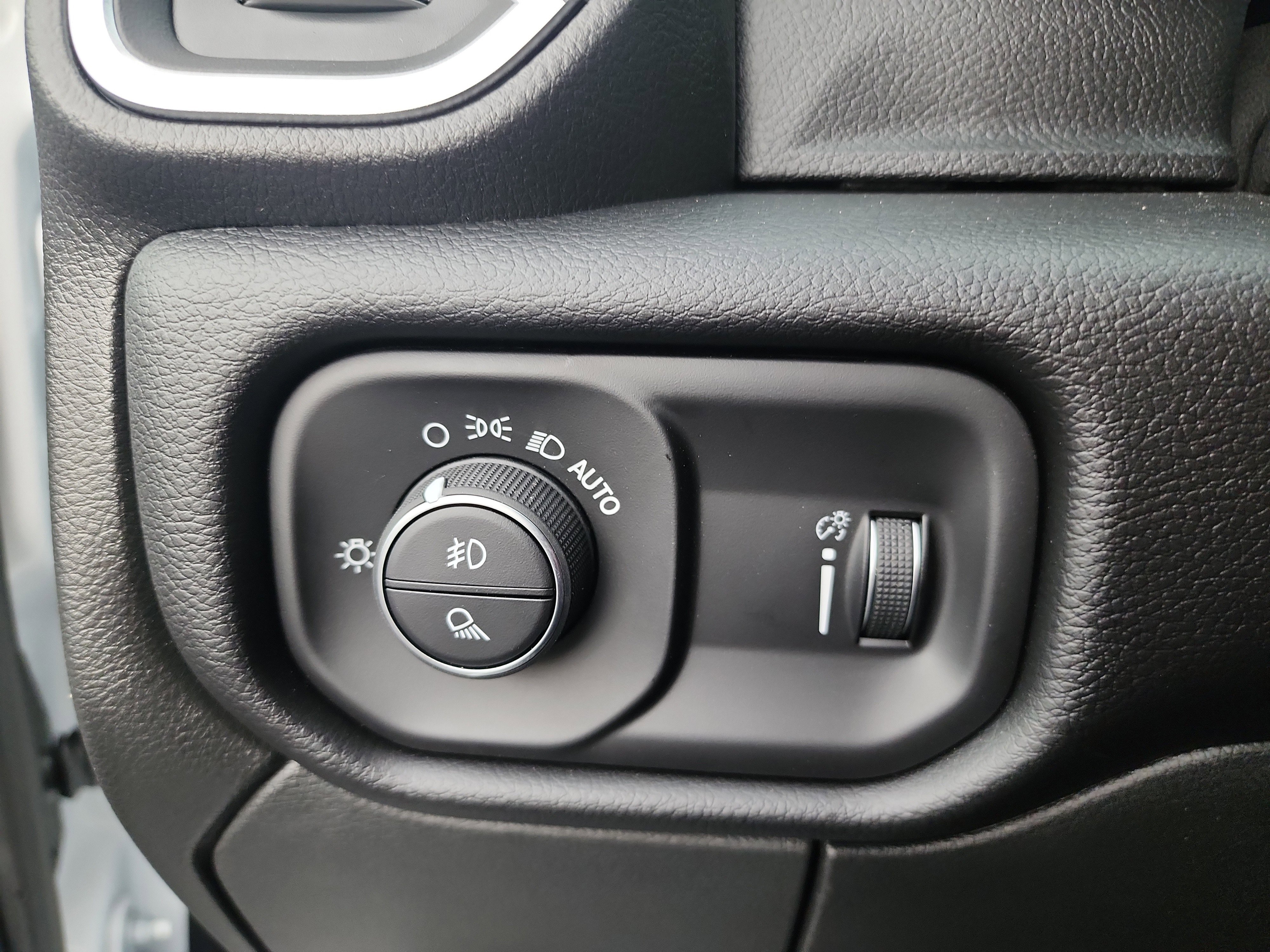 New 2026 RAM 5500 4x4 Crew Cab image 13