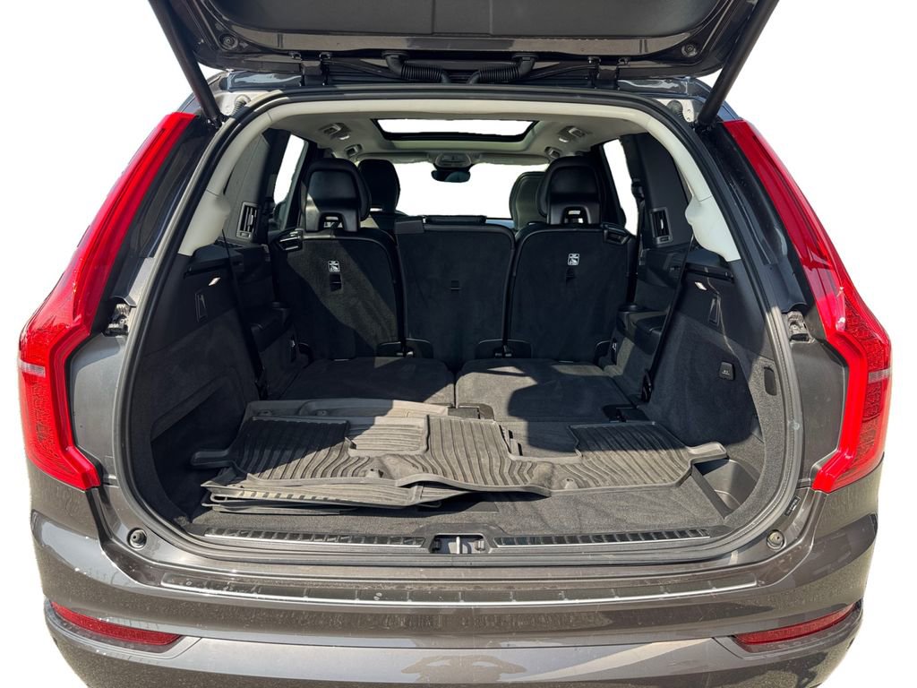 Certified 2023 Volvo XC90 B5 Core w/ Protection Package Premier AWD/4WD image 6