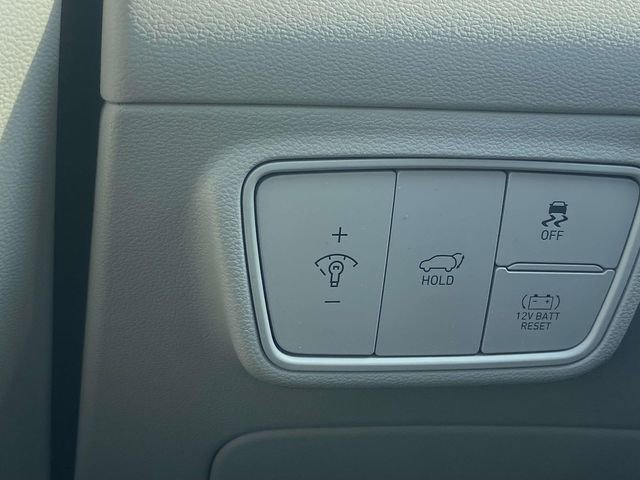 Used 2024 Hyundai Tucson Limited image 30