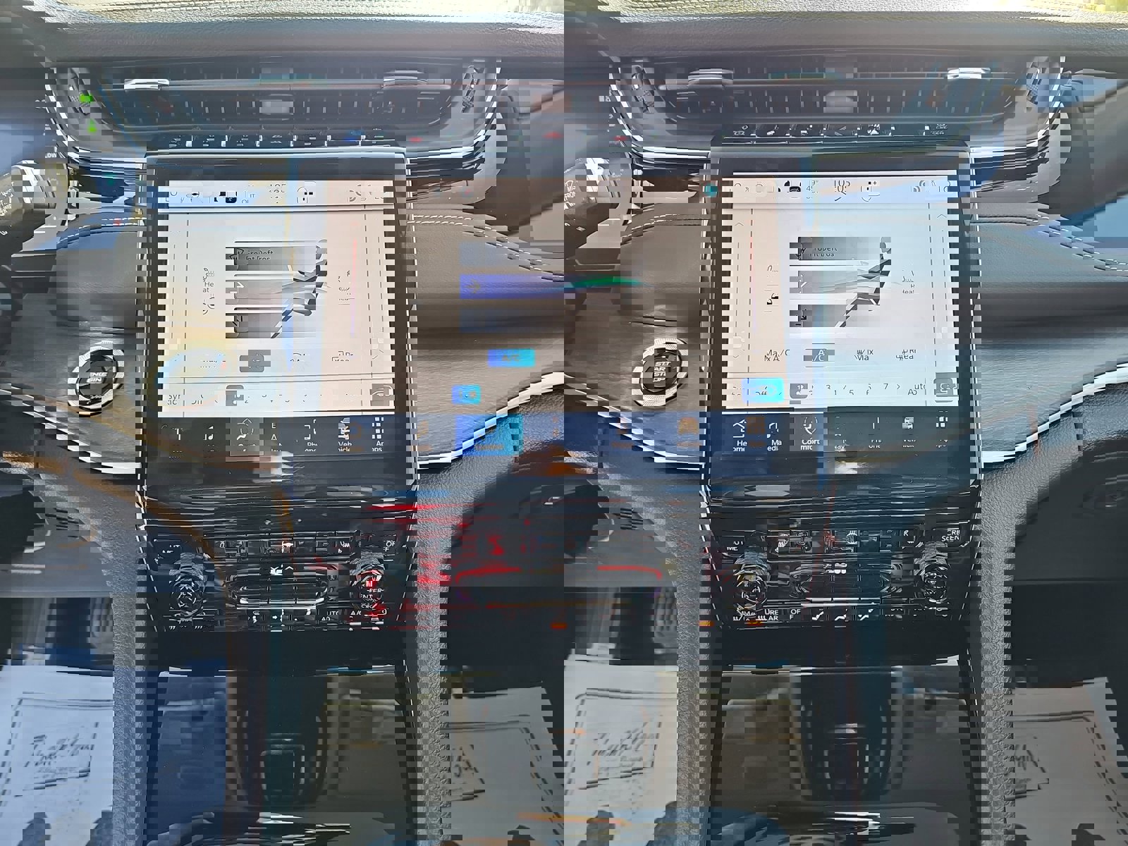 Used 2023 Jeep Grand Cherokee 4WD 4xe image 25