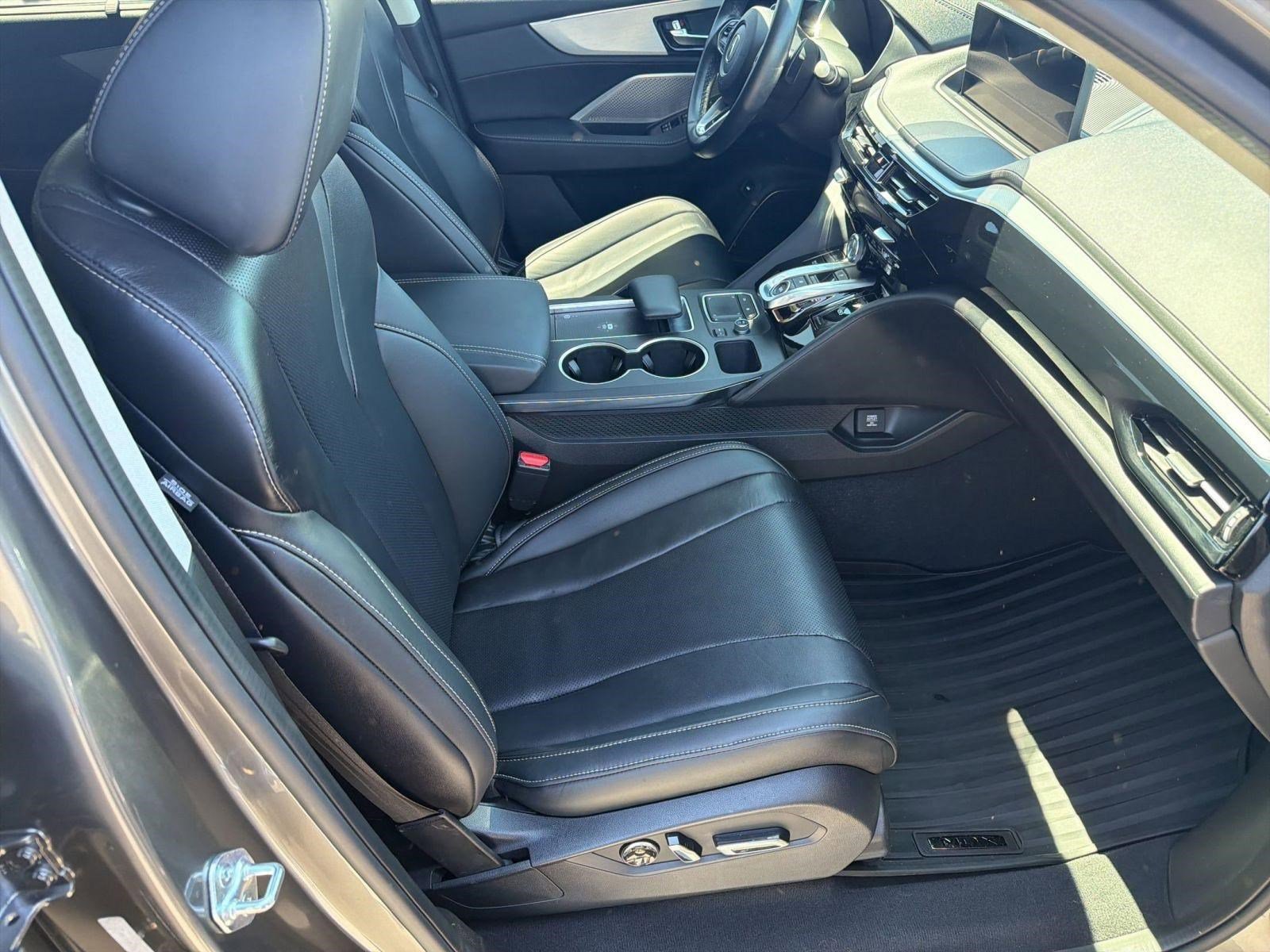 Used 2023 Acura MDX SH-AWD w/ Technology Package image 28
