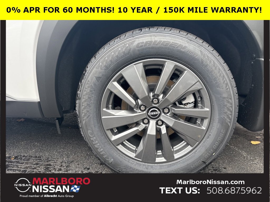 New 2025 Nissan Pathfinder SV w/ SV Premium Package image 14