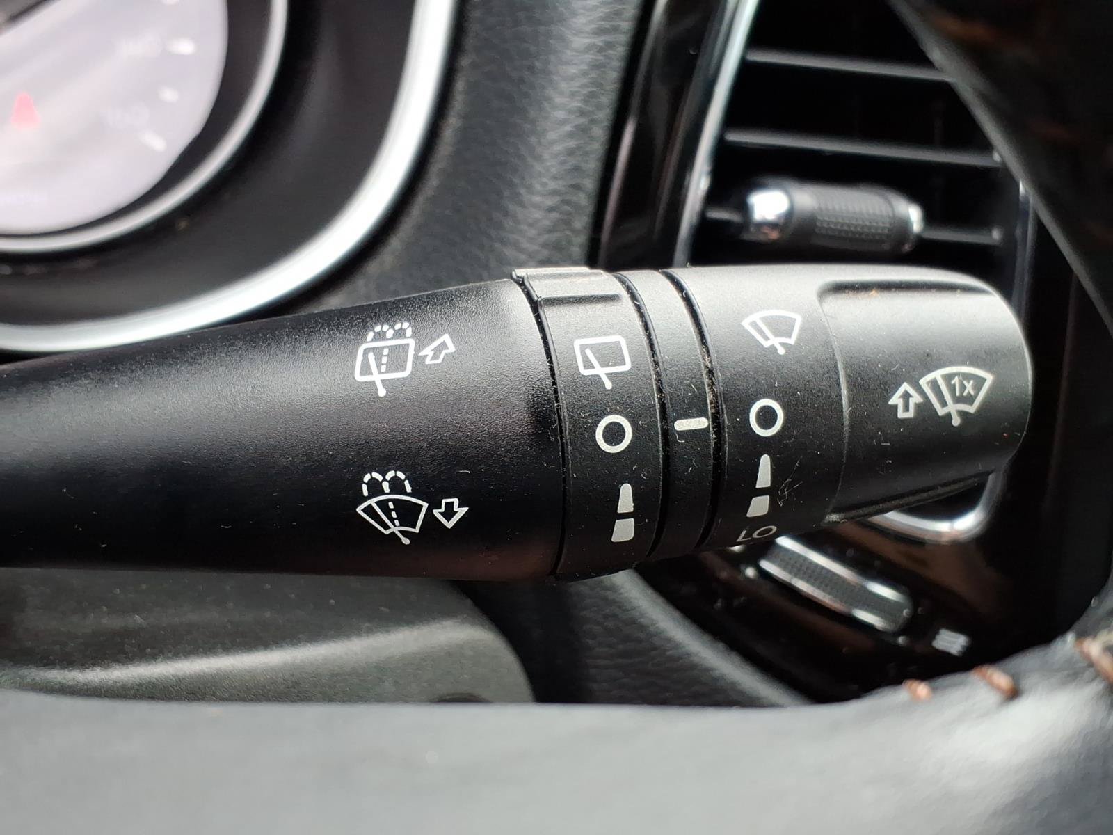 Used 2019 Jeep Compass Limited AWD/4WD image 28