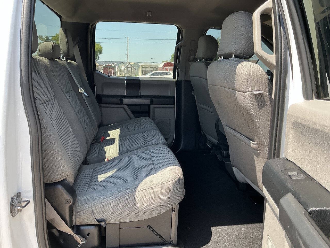 Used 2019 Ford F250 XLT w/ Snow Plow Prep Package AWD/4WD image 13