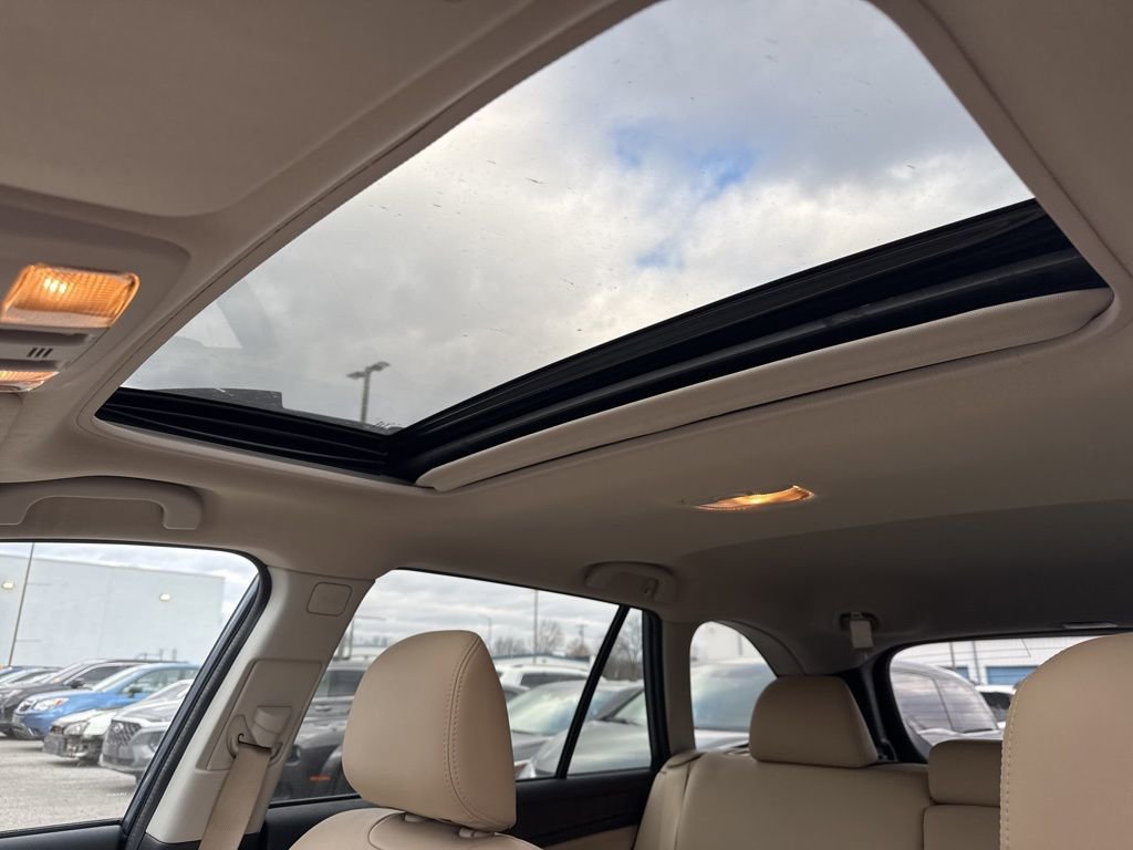 Used 2016 Subaru Outback 2.5i Limited image 9