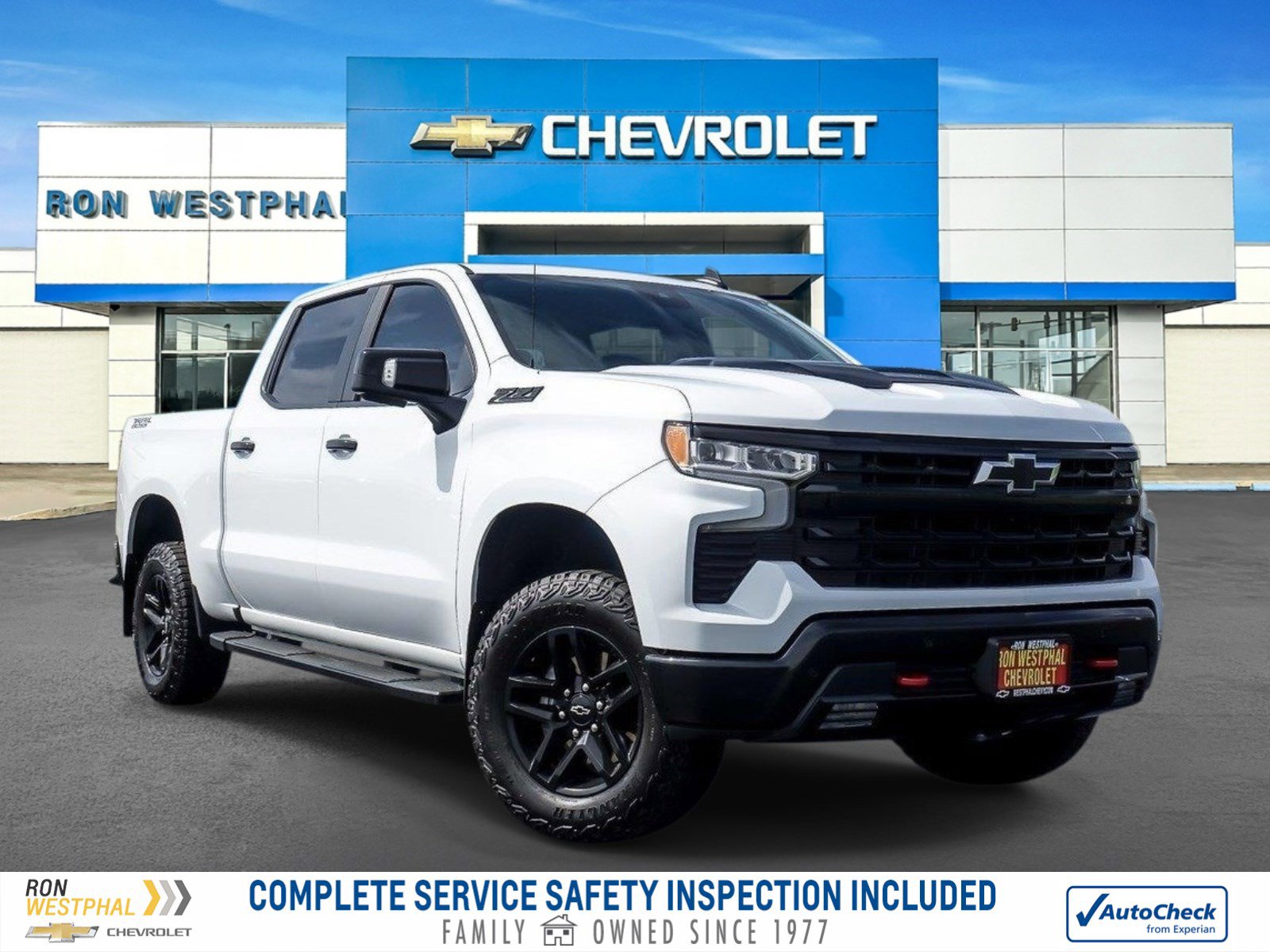 Certified 2024 Chevrolet Silverado 1500 LT Trail Boss w/ LT Trail Boss Premium Package AWD/4WD image 1