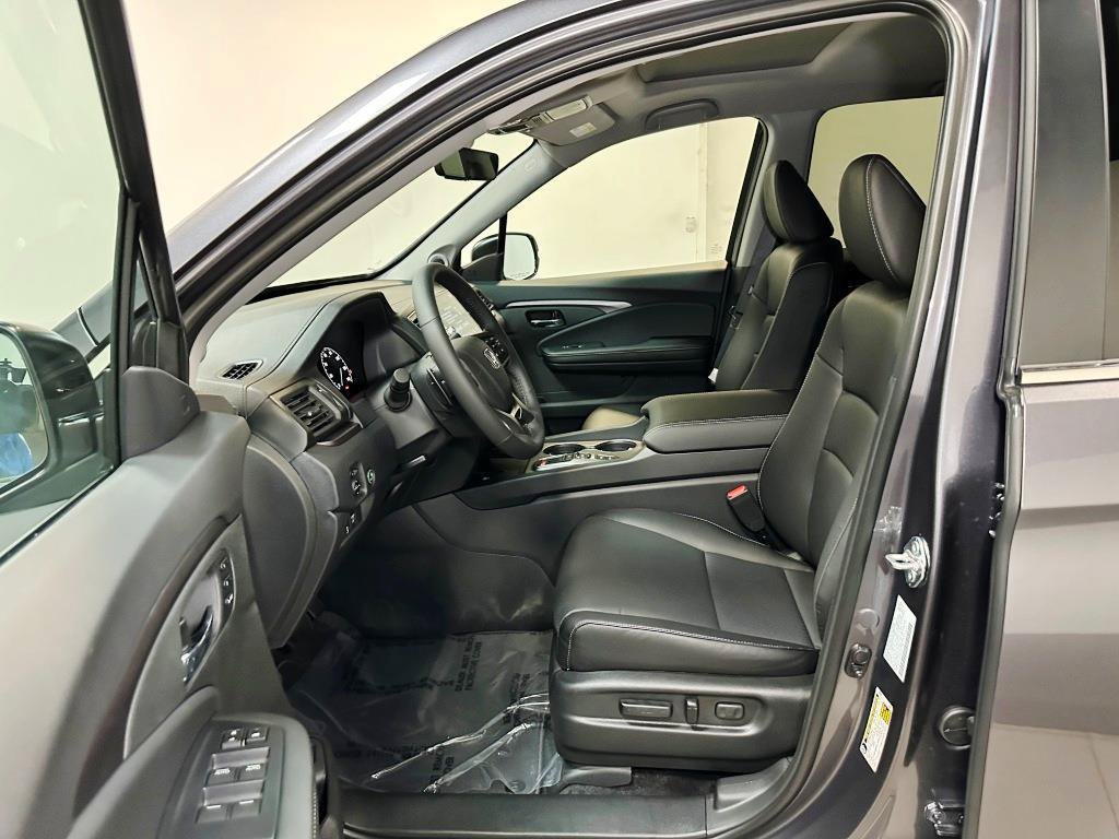 New 2025 Honda Ridgeline RTL image 13