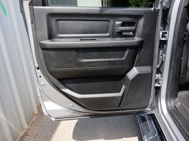 Used 2024 RAM 3500 Tradesman w/ Chrome Appearance Group AWD/4WD image 20