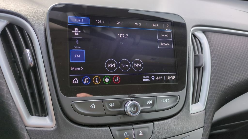 Used 2024 Chevrolet Malibu LT image 17