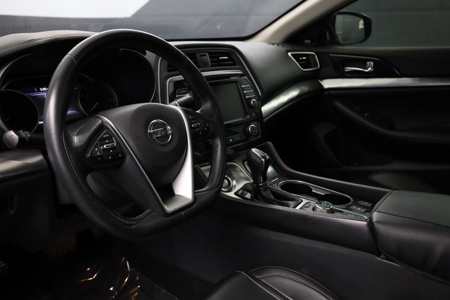 Used 2019 Nissan Maxima 3.5 SL w/ Floor Mat Group image 10