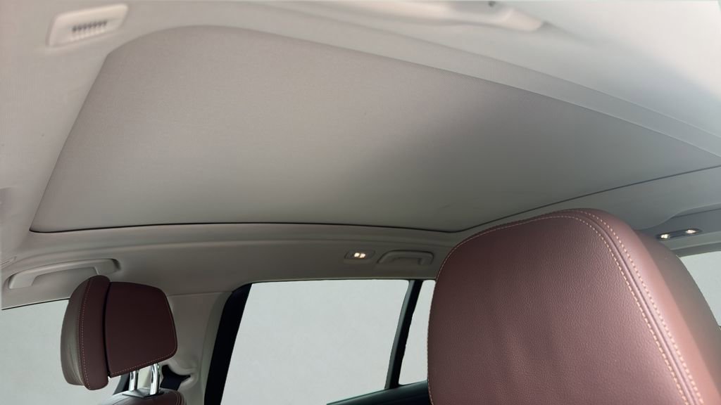 Used 2020 BMW X7 xDrive40i w/ Premium Package image 10