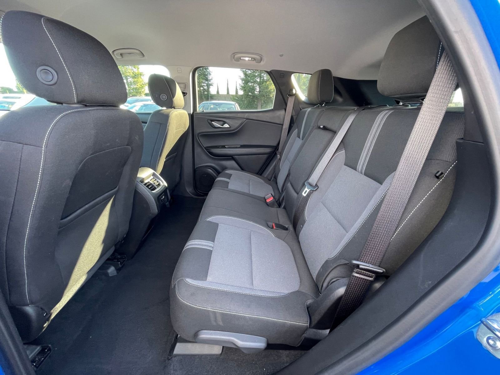 Used 2025 Chevrolet Blazer LT image 21