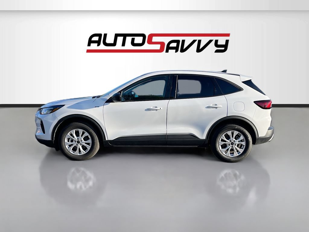 Used 2025 Ford Escape Active AWD/4WD image 4