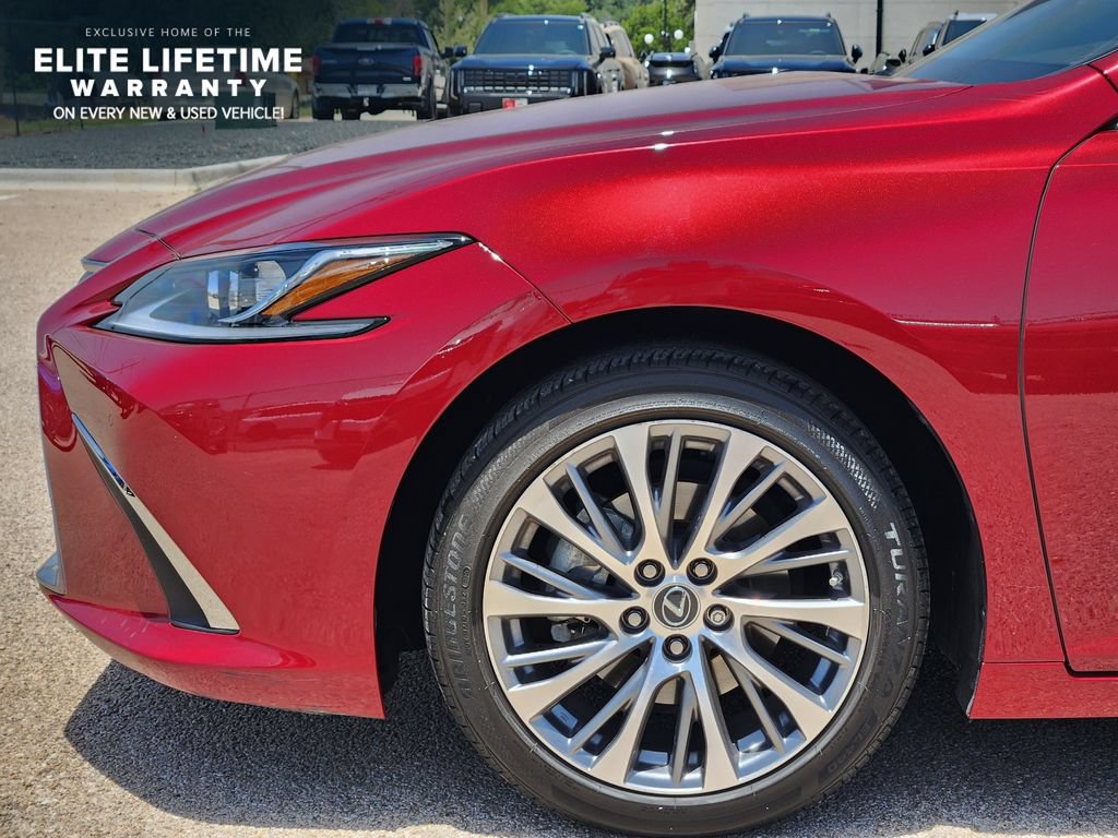 Used 2020 Lexus ES 300h w/ Premium Package FWD image 7